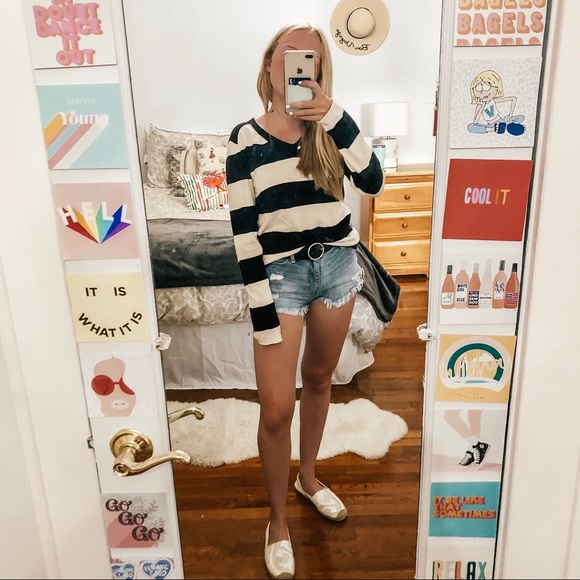 Sweet Romeo Sweaters - ⚡️⚡️3 for $30 black and white stripe sweater